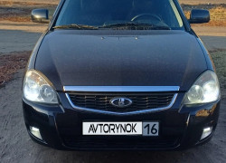 ВАЗ (Lada) Priora 2015 года