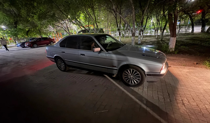 BMW 5 серия 1994 года