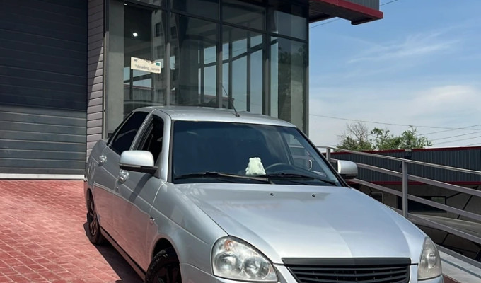 ВАЗ (Lada) Priora 2014 года