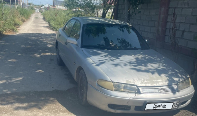 Mazda Cronos 1993 года