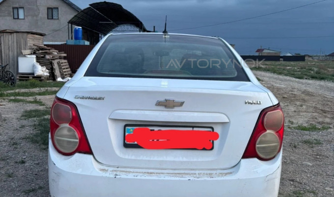 Chevrolet Aveo 2014 года