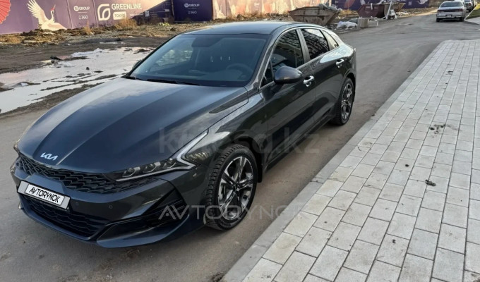 Kia K5 2022 года