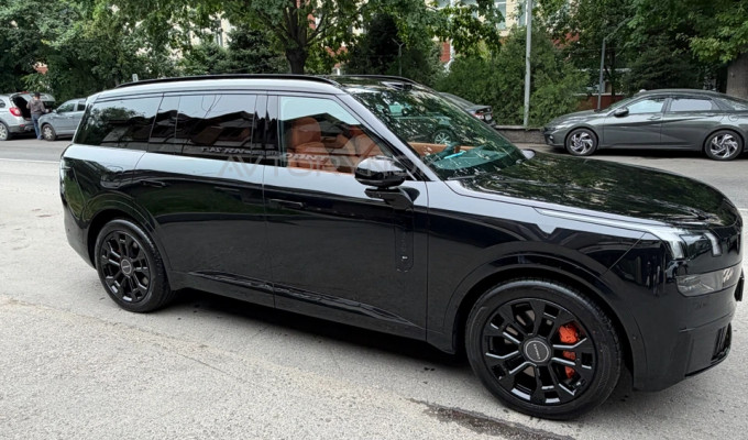 Lynk & Co 900 2025 года
