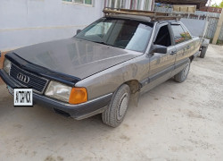Audi 100 1988 года