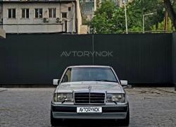 Mercedes-Benz E-Класс 1993 года