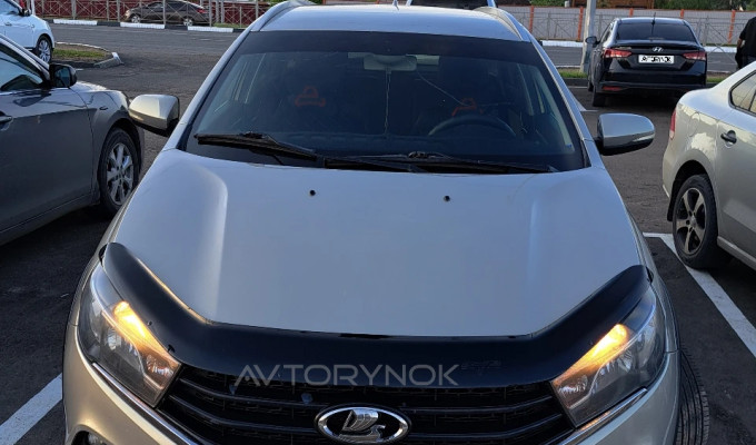 ВАЗ (Lada) Vesta SW Cross 2018 года