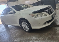 Toyota Camry 2012 года