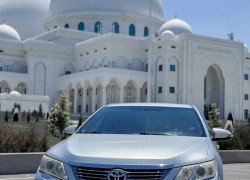 Toyota Camry 2011 года