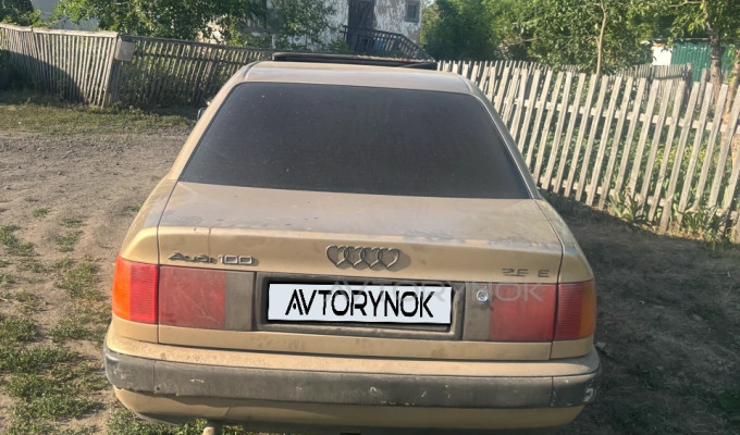 Audi 100 1991 года