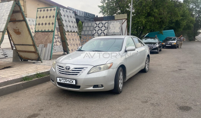 Toyota Camry 2007 года