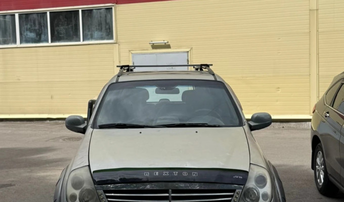 SsangYong Rexton 2004 года