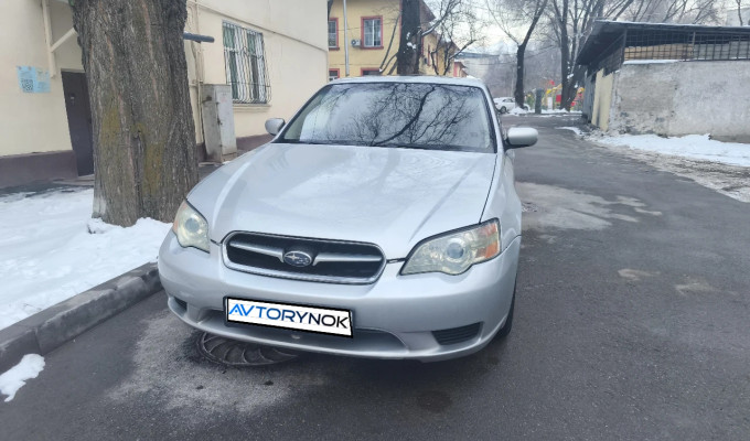 Subaru Legacy 2006 года