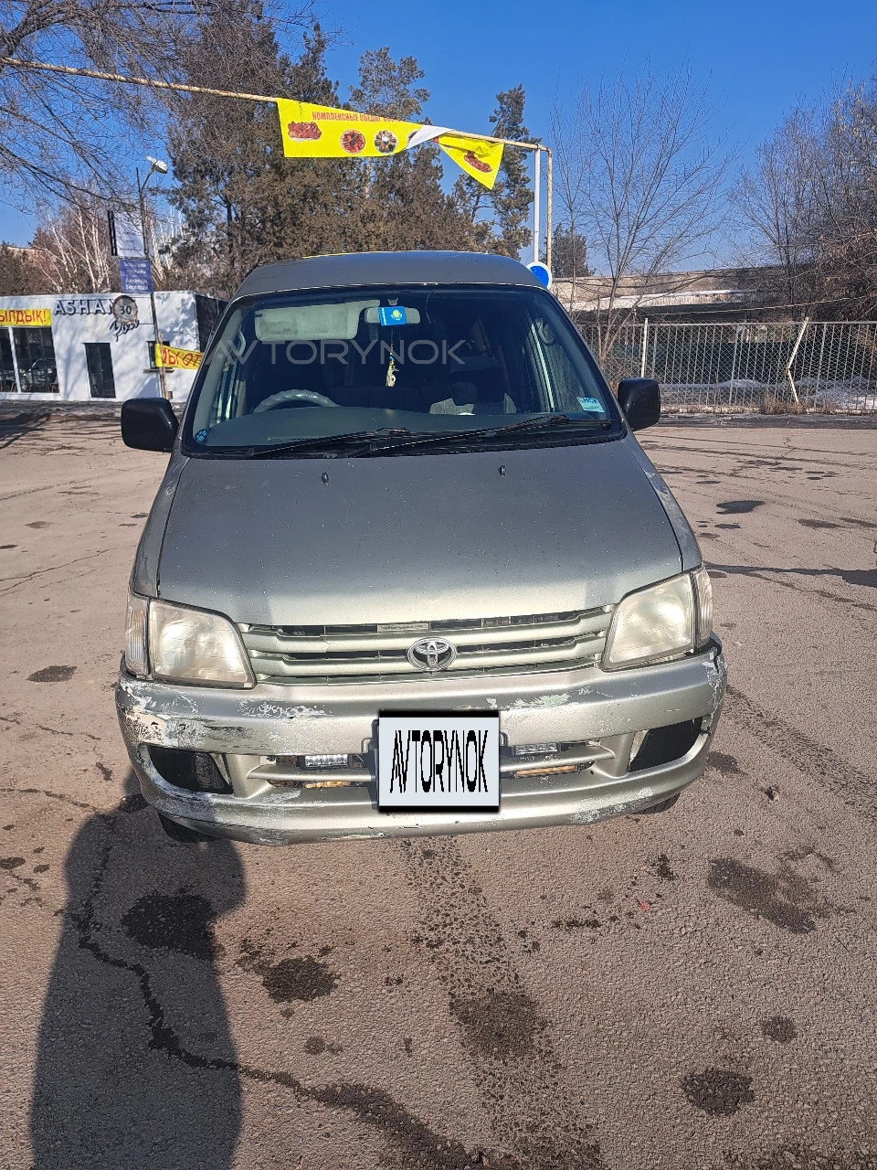 Toyota Town Ace Noah, 1997