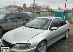 Opel Omega 1996 года