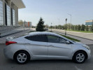 Hyundai Elantra 2013 года