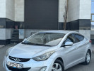Hyundai Elantra 2013 года