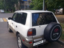 Toyota RAV4 2000 года