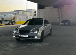 Mercedes-Benz E-Класс 2003 года