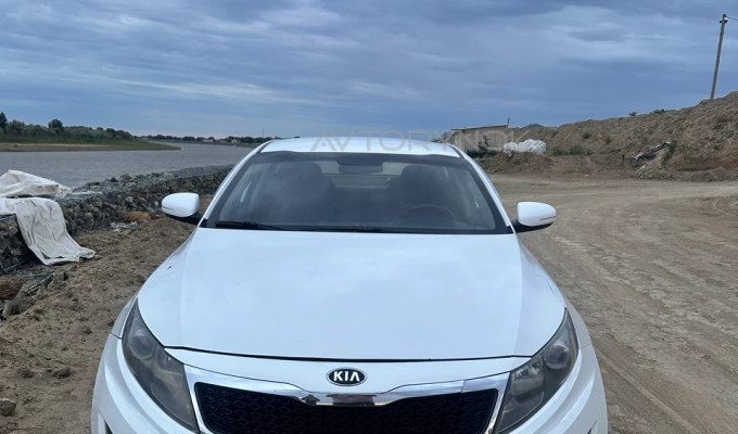 Kia K5 2011 года