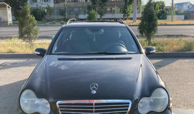Mercedes-Benz C-Класс 2002 года