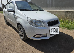 Chevrolet Aveo 2012 года