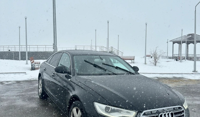 Audi A6 2014 года
