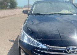 Hyundai Elantra 2018 года