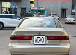 Toyota Camry 1999 года