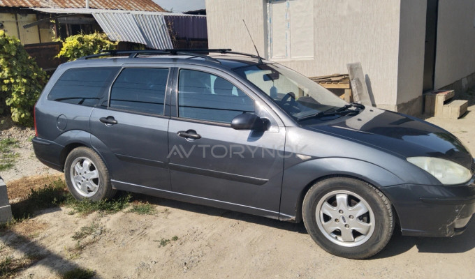 Ford Focus 2002 года
