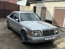 Mercedes-Benz E-Класс 1994 года
