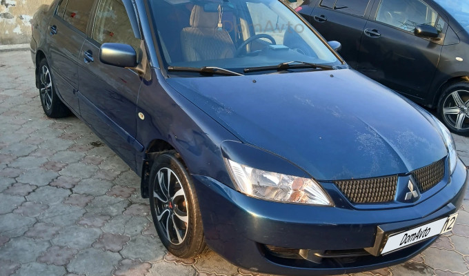 Mitsubishi Lancer 2005 года