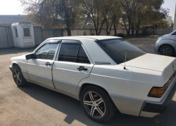 Mercedes-Benz 190 1992 года