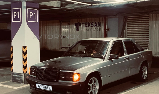 Mercedes-Benz 190 1989 года