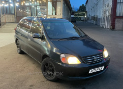 Toyota Nadia 1999 года