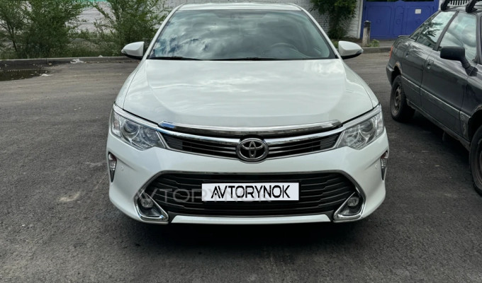 Toyota Camry 2018 года