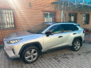Toyota RAV4 2020 года