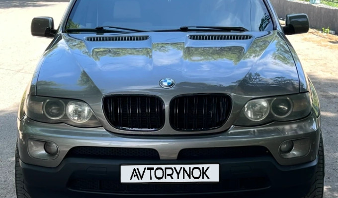 BMW X5 2005 года