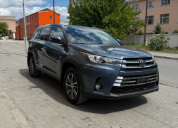 Toyota Highlander 2019 года