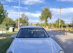 Mercedes-Benz E-Класс 2003 года