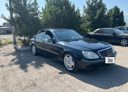 Mercedes-Benz S-Класс 2005 года