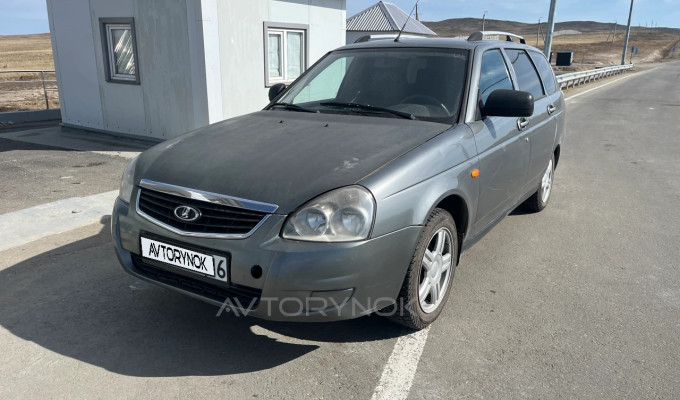 ВАЗ (Lada) Priora 2012 года