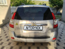 ВАЗ (Lada) Priora 2011 года