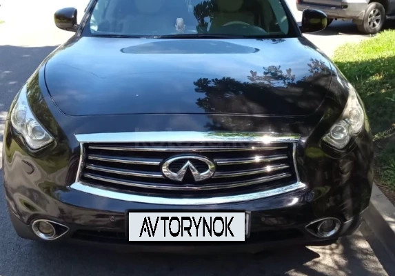 Infiniti QX70 2013 года