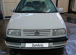 Volkswagen Vento 1995 года