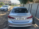 Hyundai Elantra 2017 года