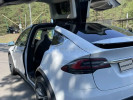 Tesla Model X 2018 года
