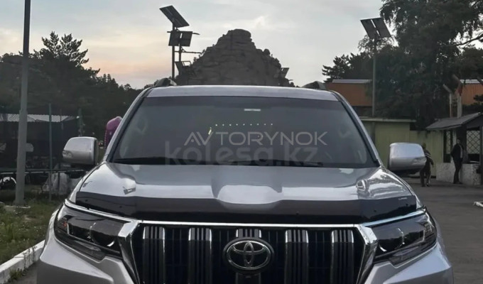 Toyota Land Cruiser Prado 2014 года