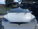 Tesla Model X 2018 года