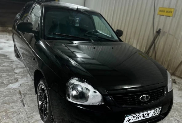 ВАЗ (Lada) Priora 2010 года