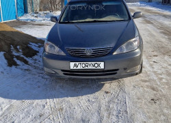 Toyota Camry 2001 года